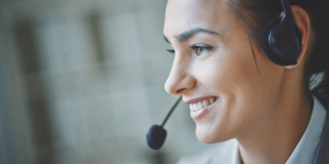 Τηλεφωνικά: